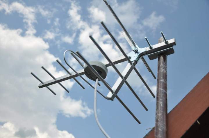 Pose d'antenne TNT près de Saint-Lô et Bayeux